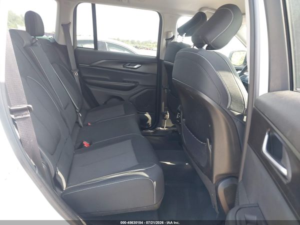 2023 JEEP GRAND CHEROKEE LAREDO 4X2