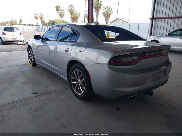 2016 DODGE CHARGER SXT