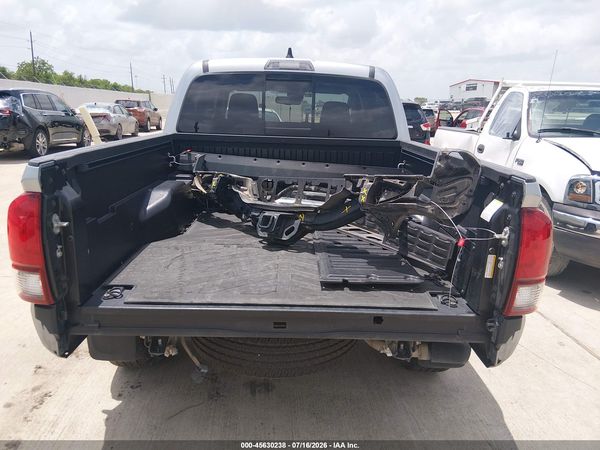 2022 TOYOTA TACOMA SR5 V6