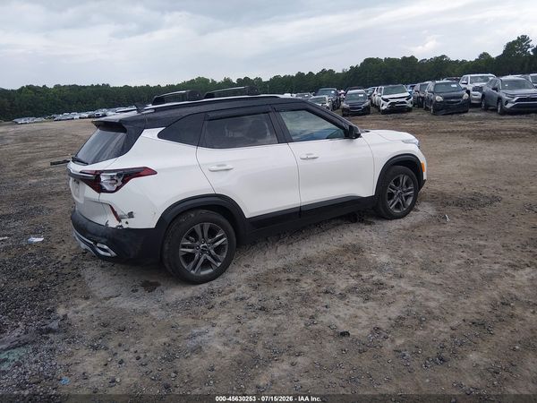 2023 KIA SELTOS S
