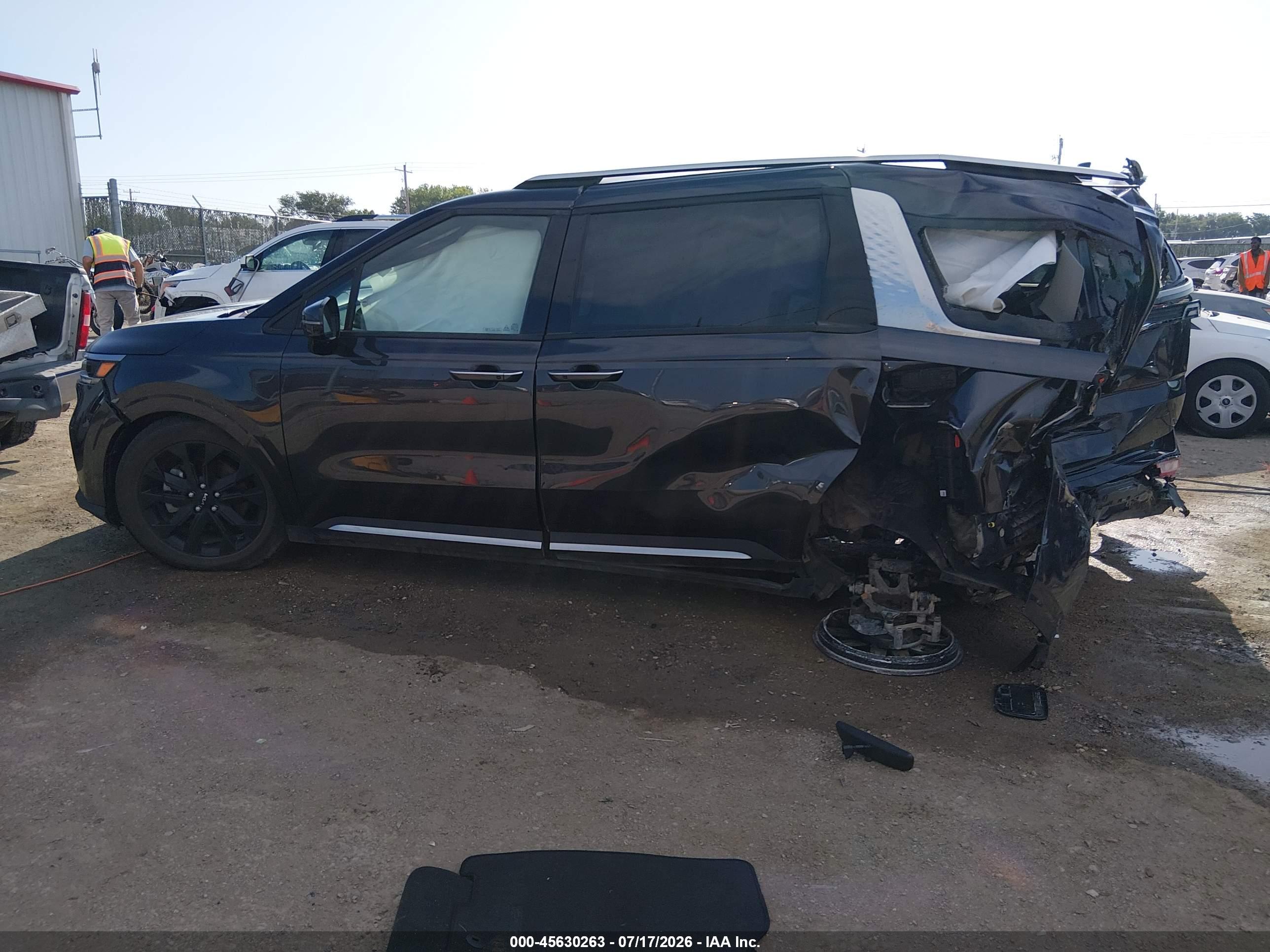 2024 KIA CARNIVAL MPV SX