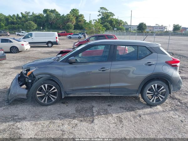 2019 NISSAN KICKS SV
