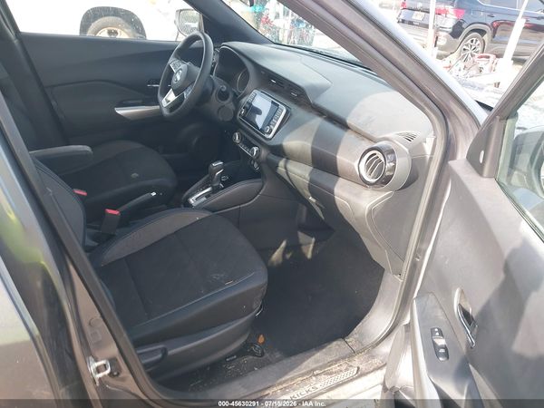 2019 NISSAN KICKS SV
