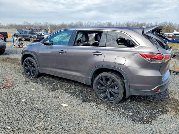 2015 TOYOTA HIGHLANDER