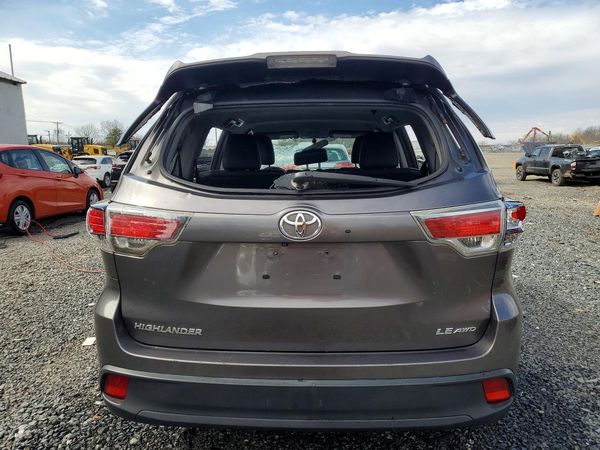 2015 TOYOTA HIGHLANDER