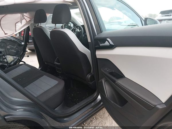 2026 VOLKSWAGEN TAOS S — I8