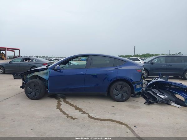 2026 TESLA MODEL Y