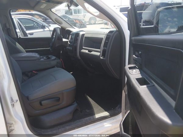 2019 RAM 1500 CLASSIC TRADESMAN  4X4 6'4 BOX