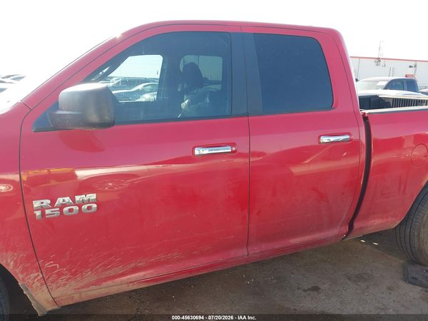 2017 RAM 1500 SLT  4X2 6'4 BOX