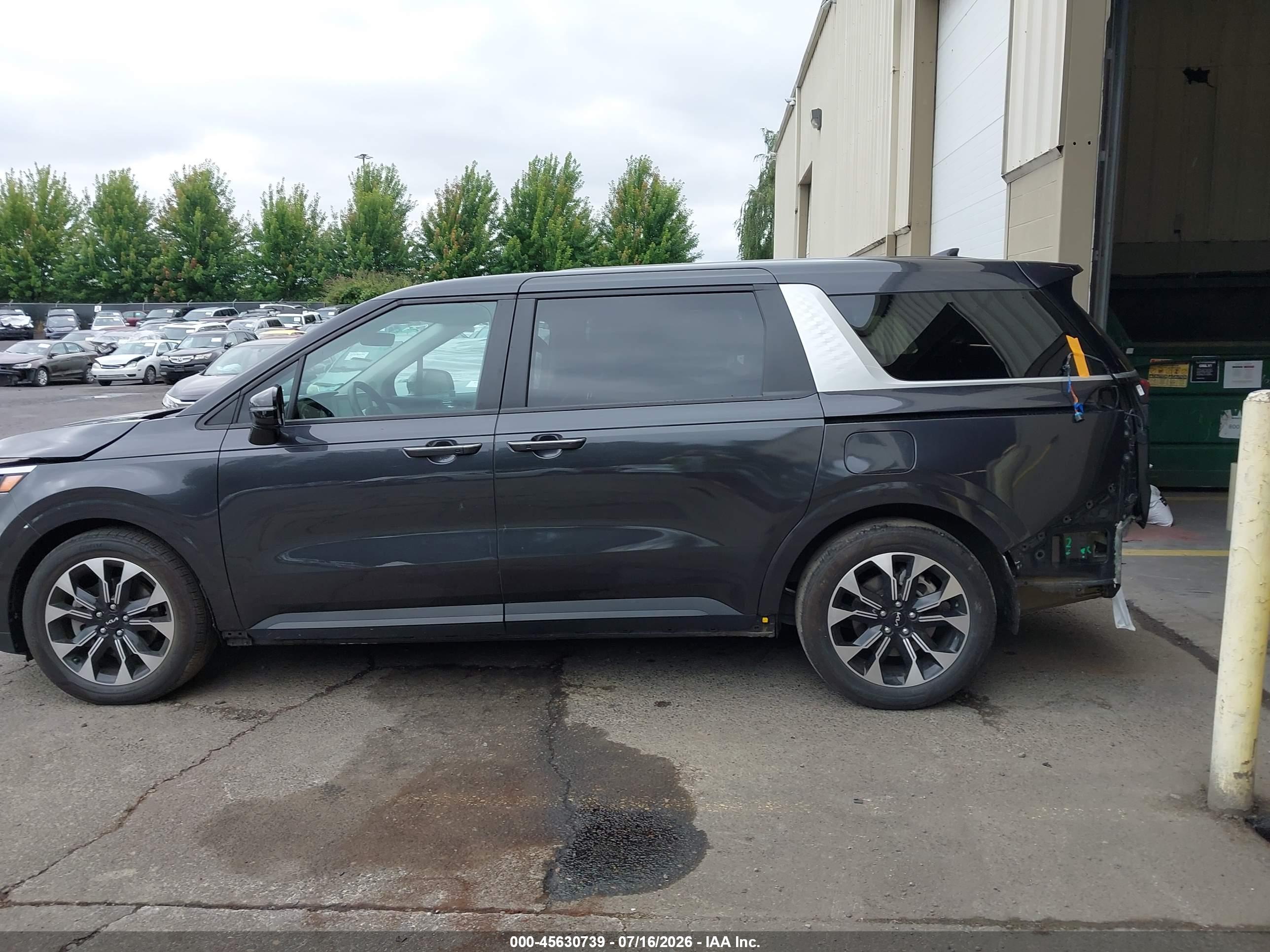 2024 KIA CARNIVAL MPV EX