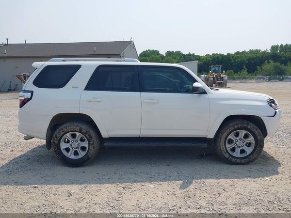 2016 TOYOTA 4RUNNER SR5