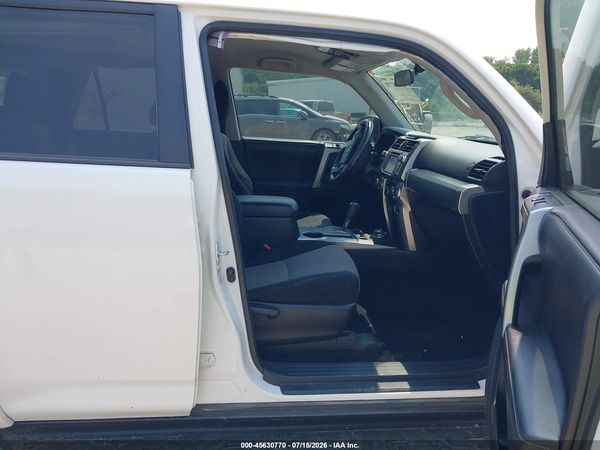 2016 TOYOTA 4RUNNER SR5