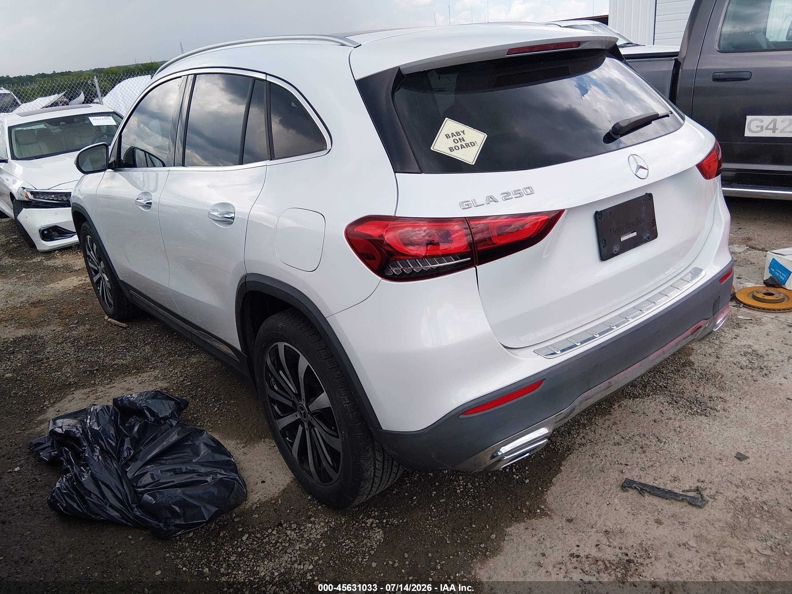 2021 MERCEDES-BENZ GLA 250 GLA250