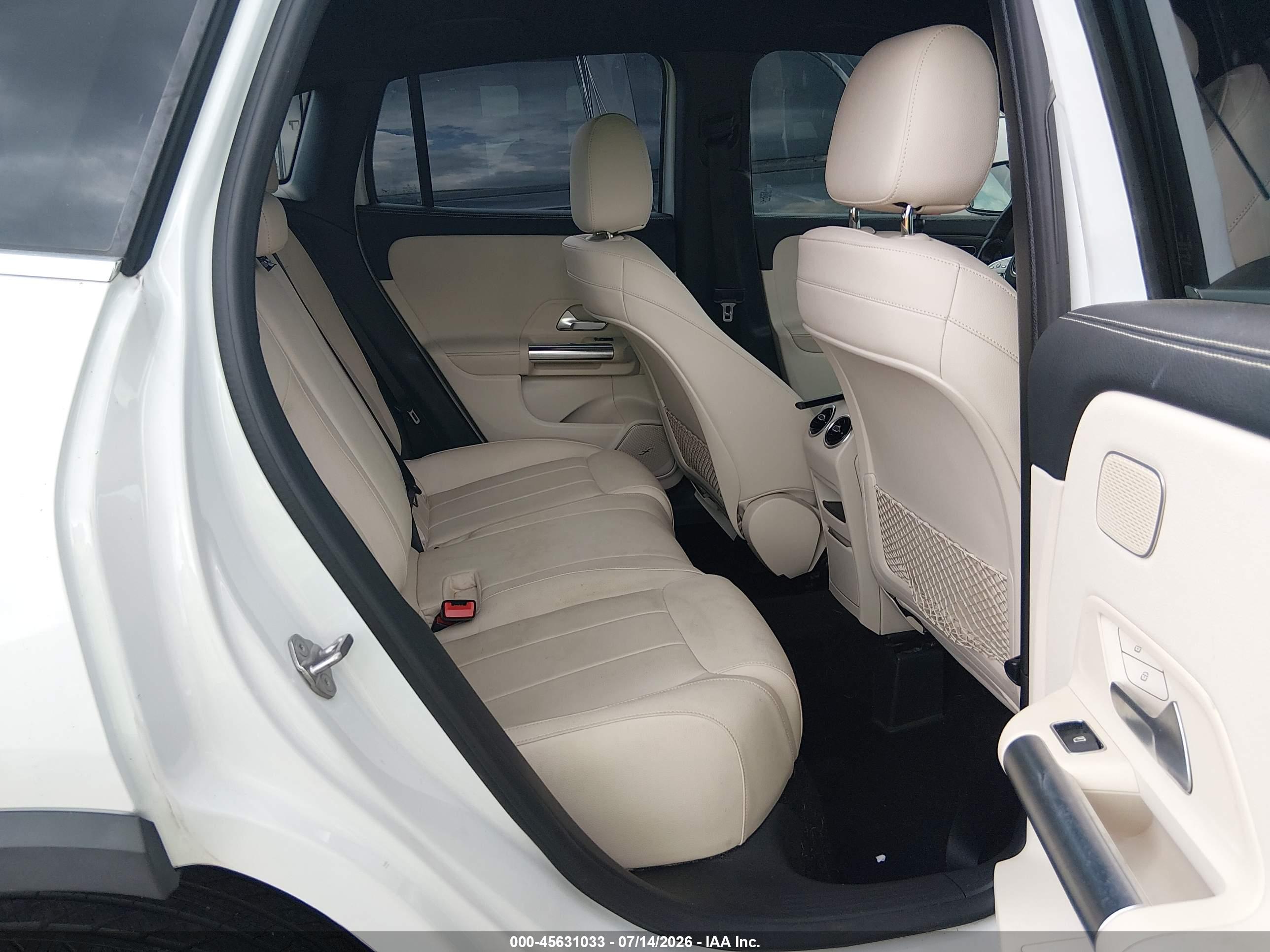 2021 MERCEDES-BENZ GLA 250 GLA250