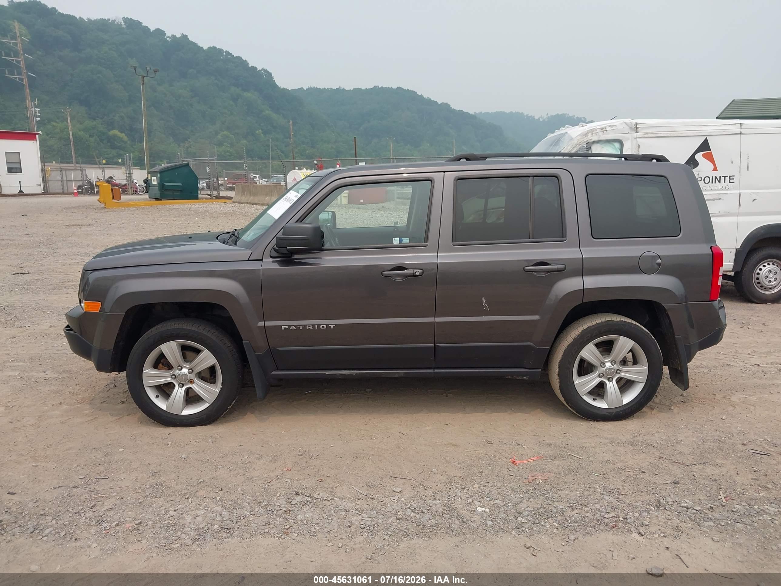 2016 JEEP PATRIOT LATITUDE
