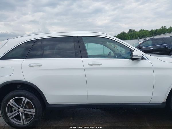 2017 MERCEDES-BENZ GLC 300 4MATIC