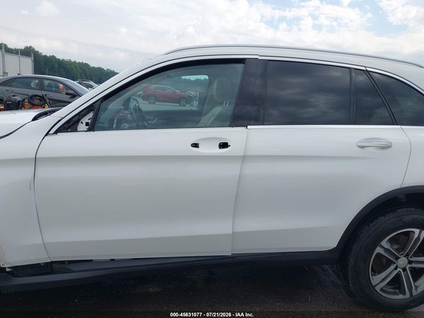 2017 MERCEDES-BENZ GLC 300 4MATIC