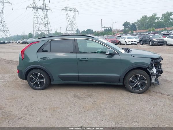 2023 KIA NIRO EX