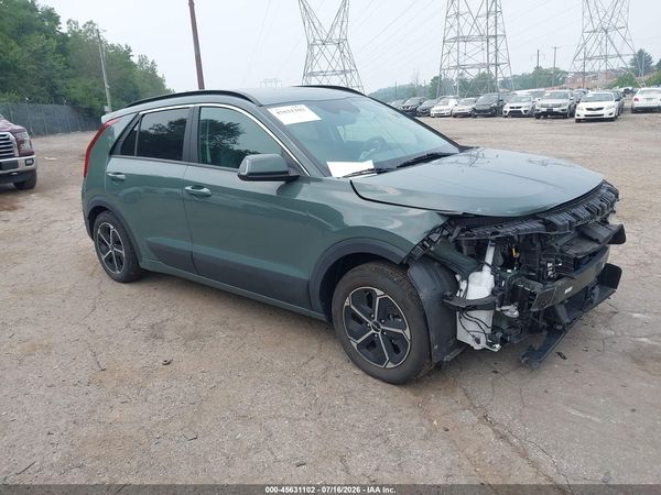 2023 KIA NIRO EX