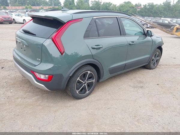 2023 KIA NIRO EX