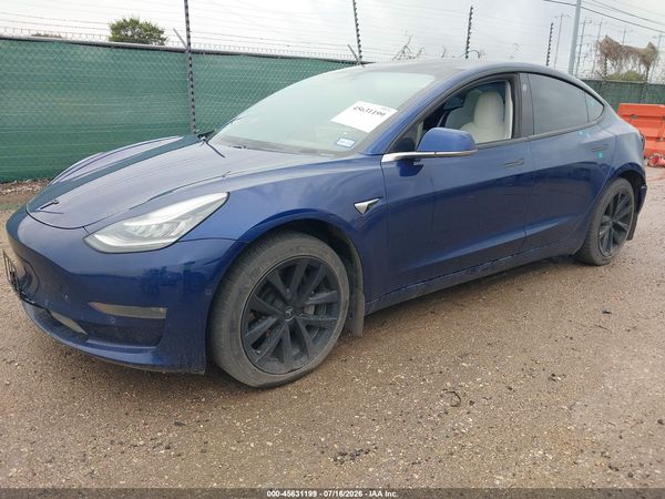 2019 TESLA MODEL 3 — I2