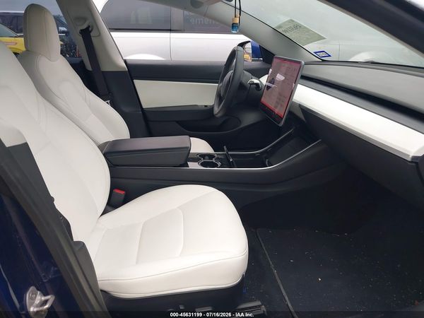 2019 TESLA MODEL 3 — I5