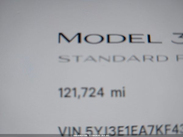 2019 TESLA MODEL 3 — I118