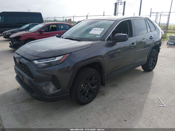 2025 TOYOTA RAV4 LE