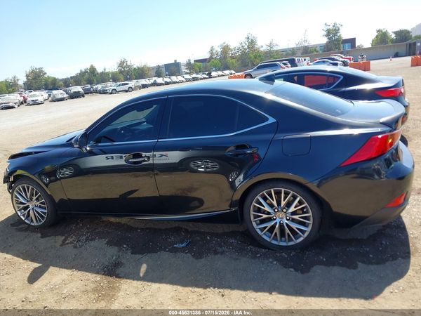 2017 LEXUS IS 200T