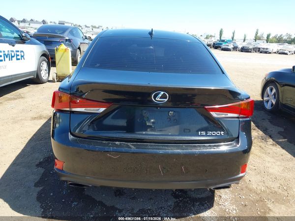 2017 LEXUS IS 200T