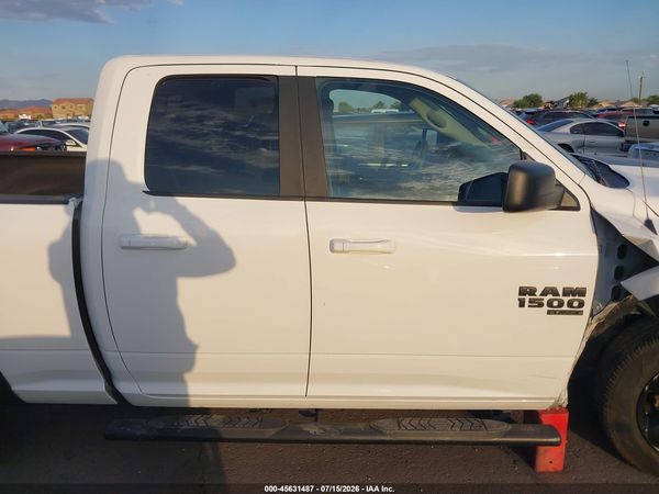 2019 RAM 1500 CLASSIC WARLOCK  4X2 6'4 BOX