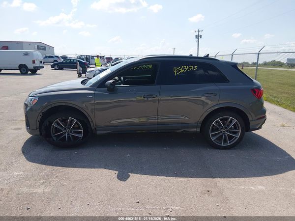 2022 AUDI Q3