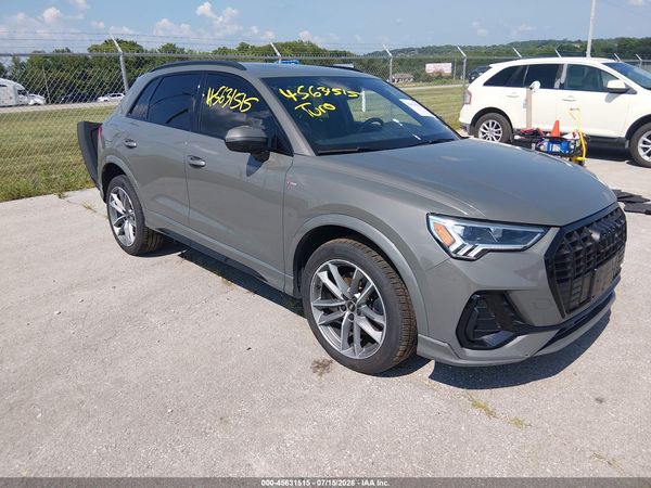 2022 AUDI Q3