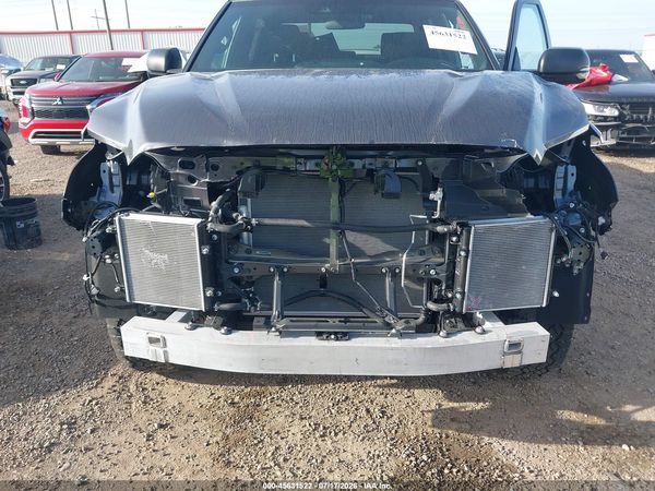2026 TOYOTA TUNDRA SR5 CREWMAX 5.5' BED