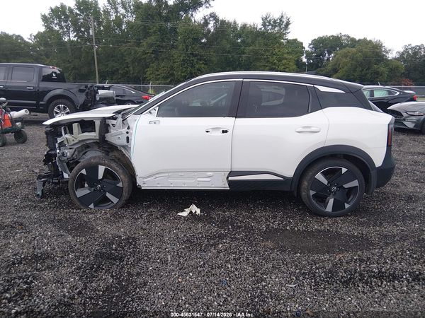 2025 NISSAN KICKS SR FWD — I117