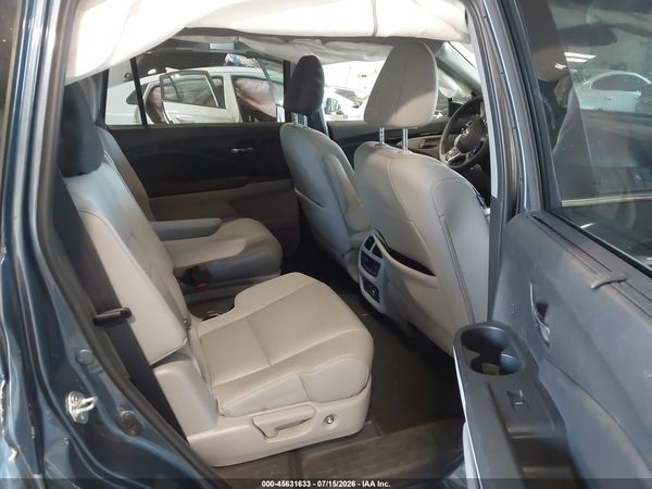 2022 HONDA PILOT AWD TOURING 7 PASSENGER