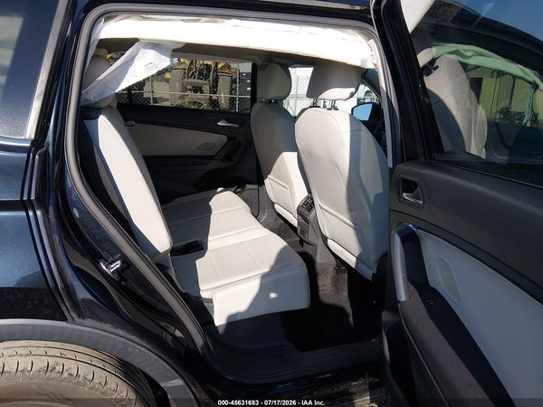 2019 VOLKSWAGEN TIGUAN — I8