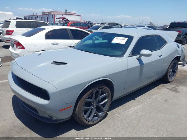 2021 DODGE CHALLENGER SXT