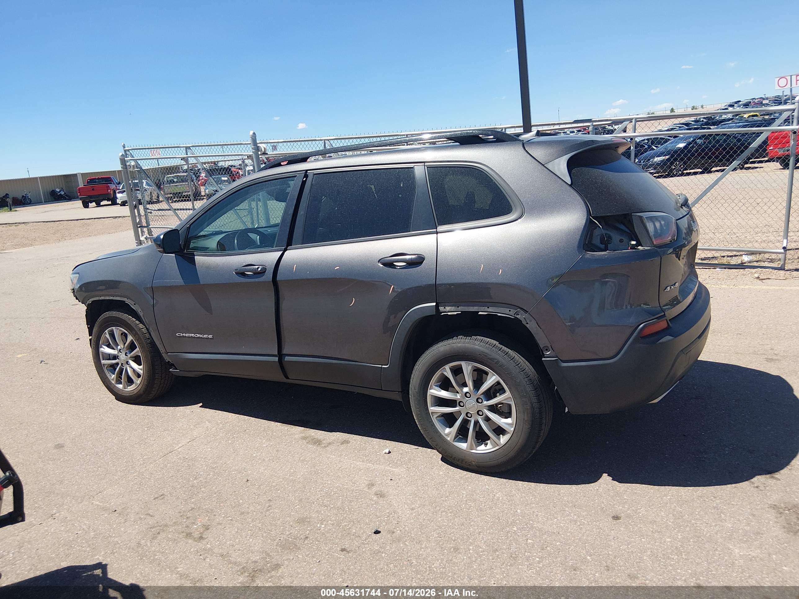 2022 JEEP CHEROKEE LATITUDE LUX 4X4