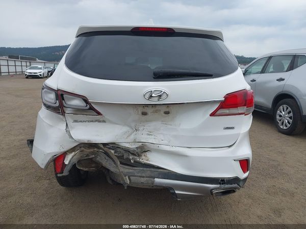 2017 HYUNDAI SANTA FE SE