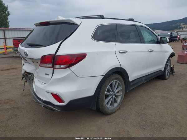 2017 HYUNDAI SANTA FE SE