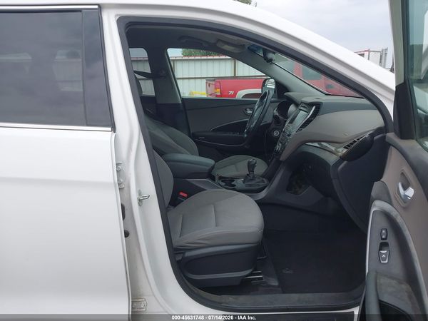 2017 HYUNDAI SANTA FE SE