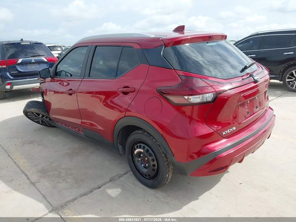 2022 NISSAN KICKS SV XTRONIC CVT — I3