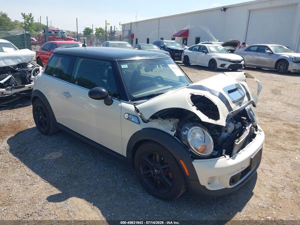 2013 MINI HARDTOP COOPER S