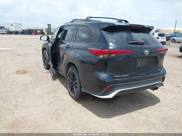 2023 TOYOTA HIGHLANDER XSE