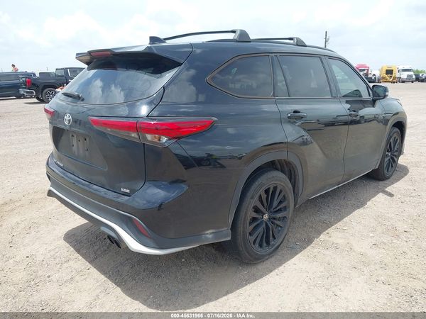 2023 TOYOTA HIGHLANDER XSE
