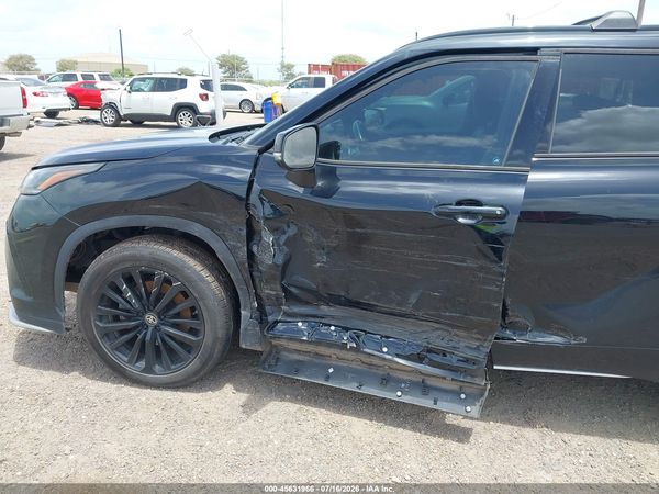 2023 TOYOTA HIGHLANDER XSE