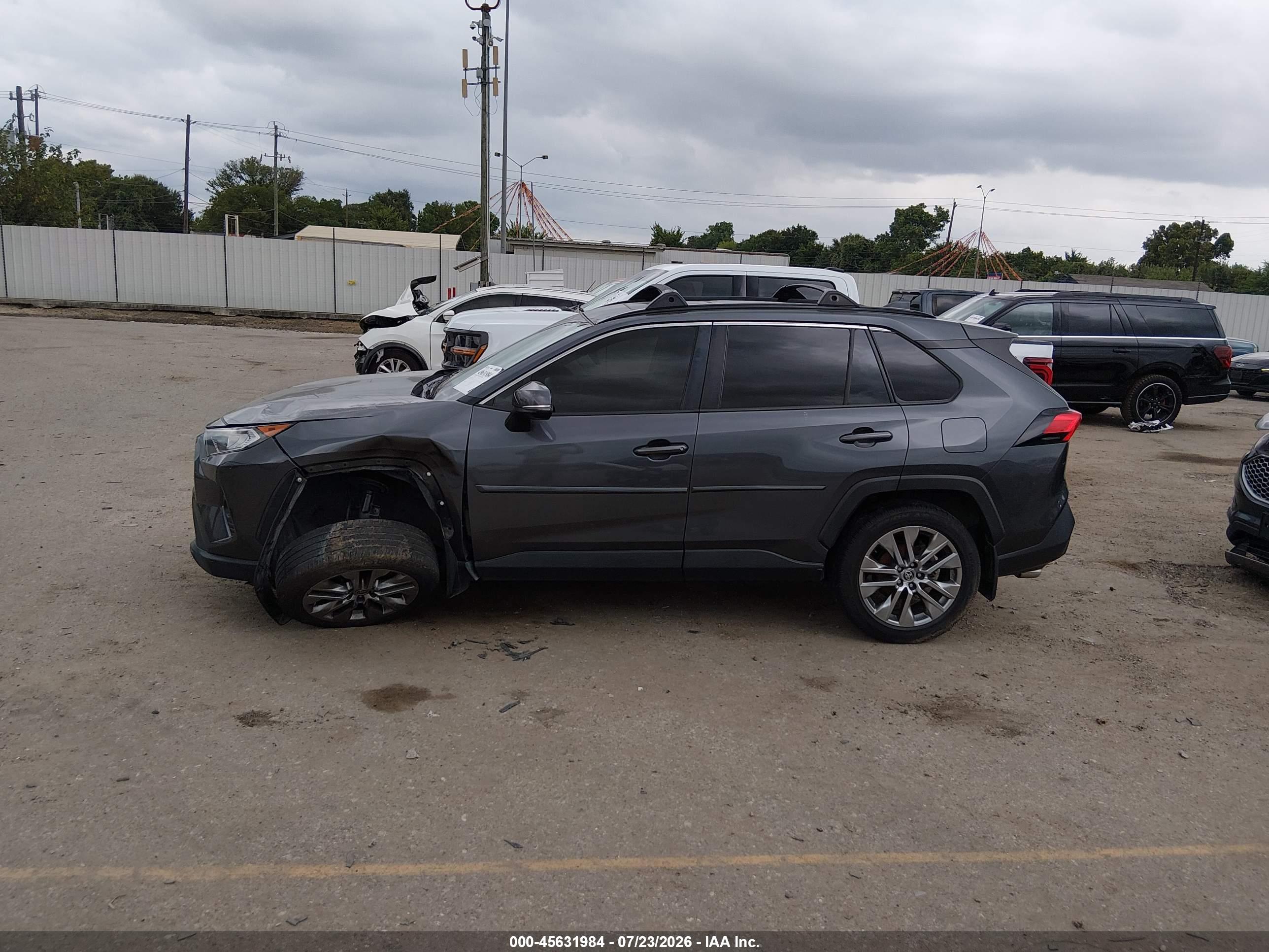 2021 TOYOTA RAV4 XLE PREMIUM