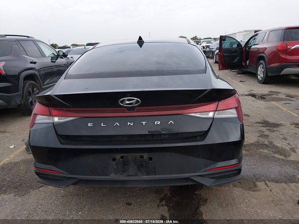 2022 HYUNDAI ELANTRA SEL