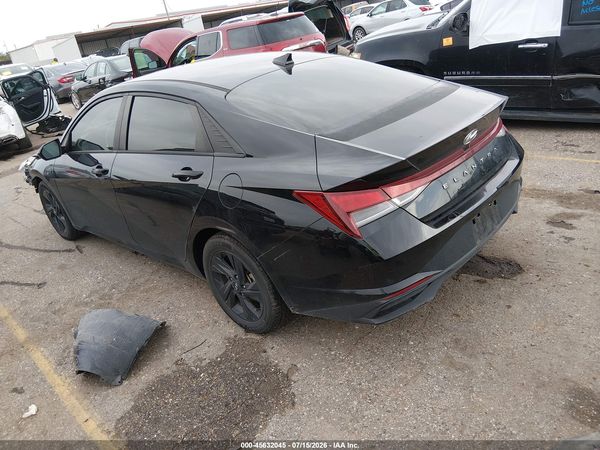 2022 HYUNDAI ELANTRA SEL
